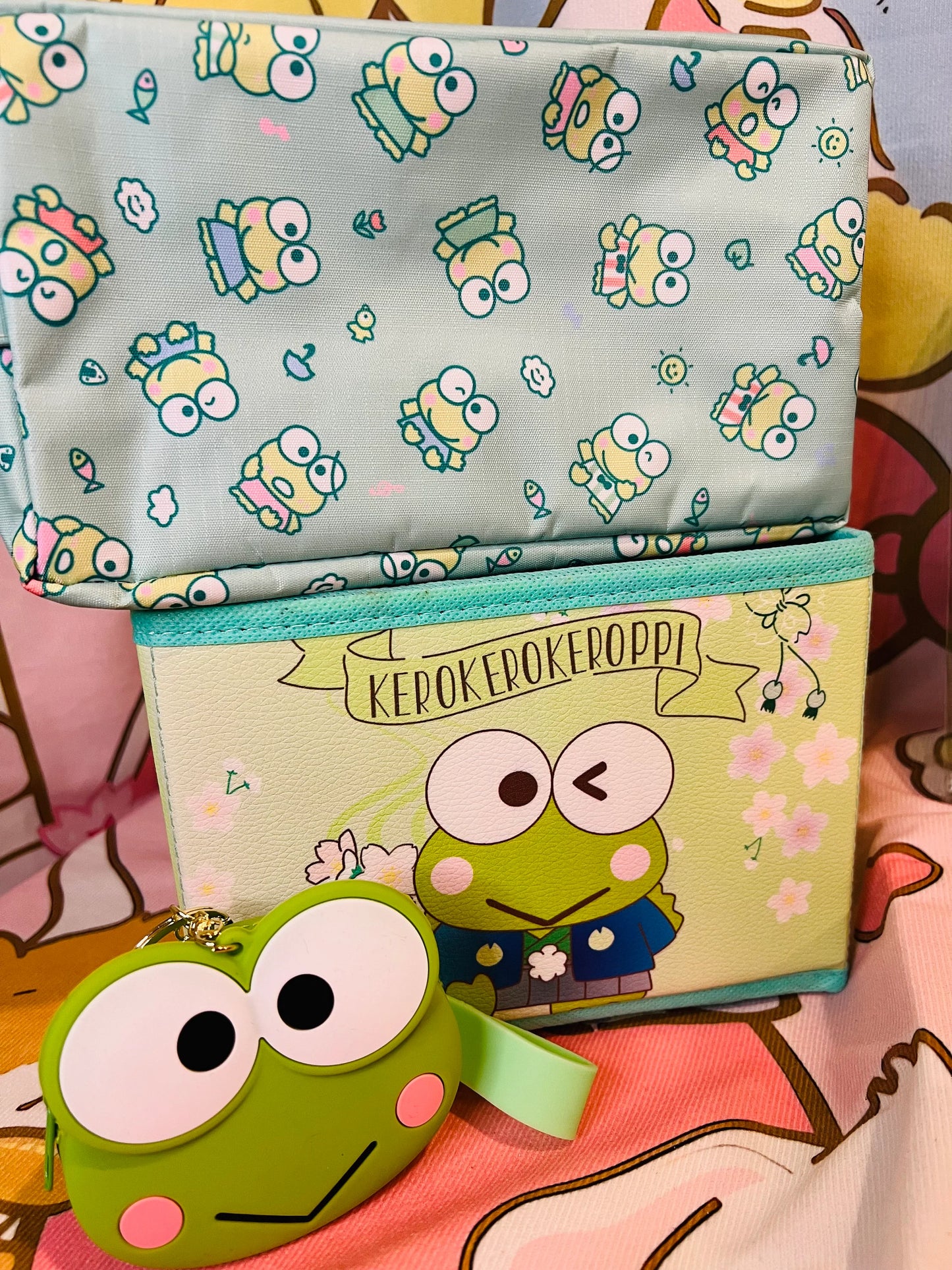 Keroppi Stationery 17 Piece Set Notebook Stickers Memo Pad Pencil Pouch School Office